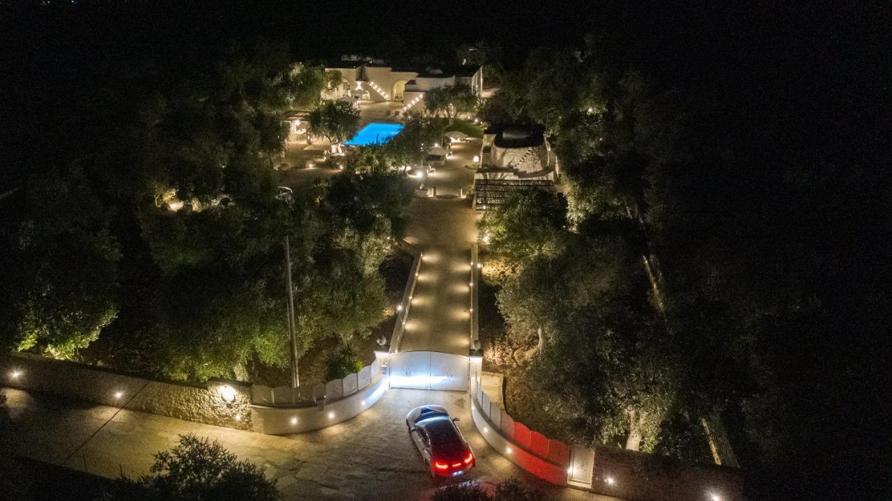 B&B Trulli Moonlight Da Grace Остуні Екстер'єр фото